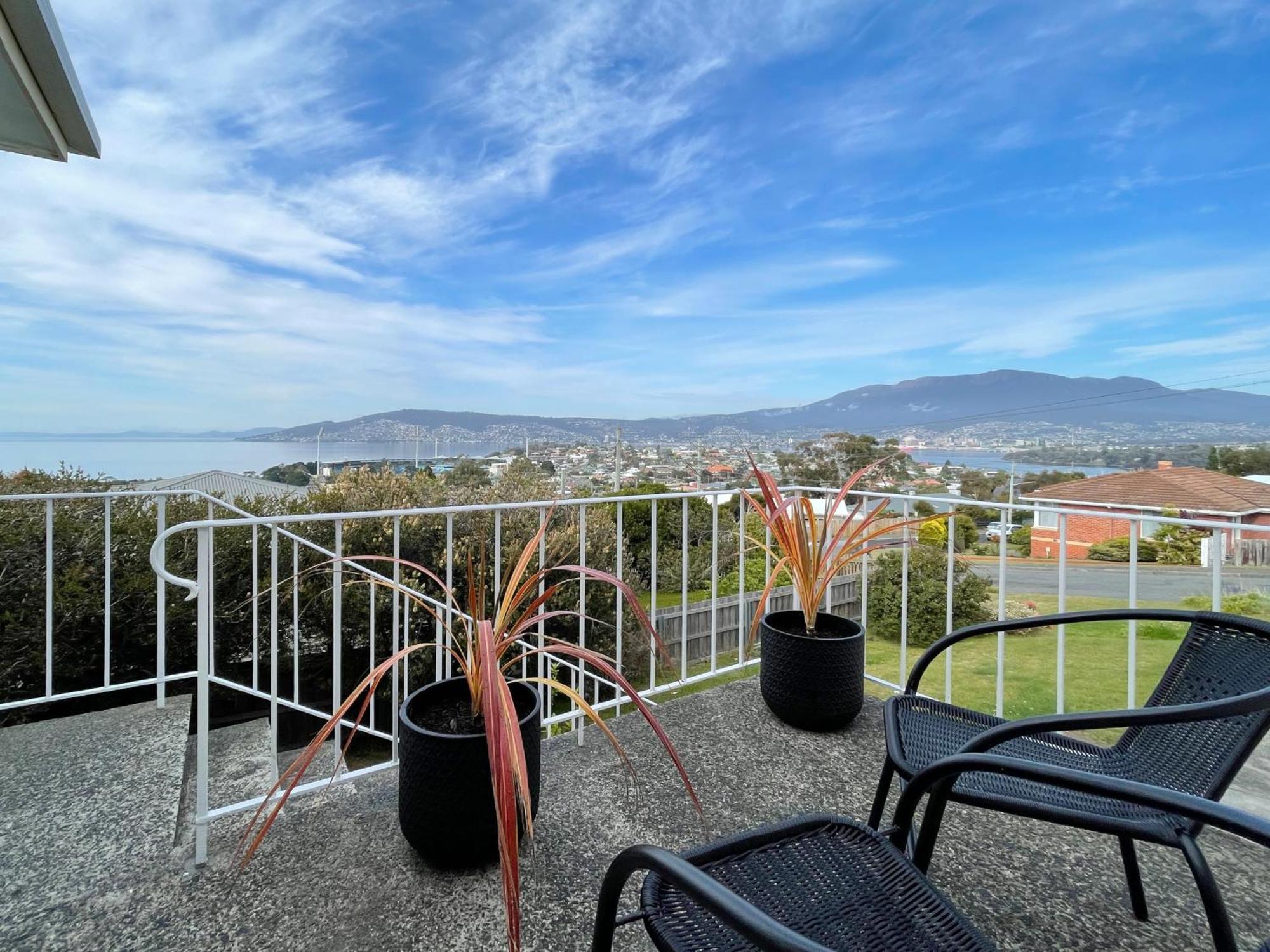 Bella Vista On Beach Hobart Buitenkant foto